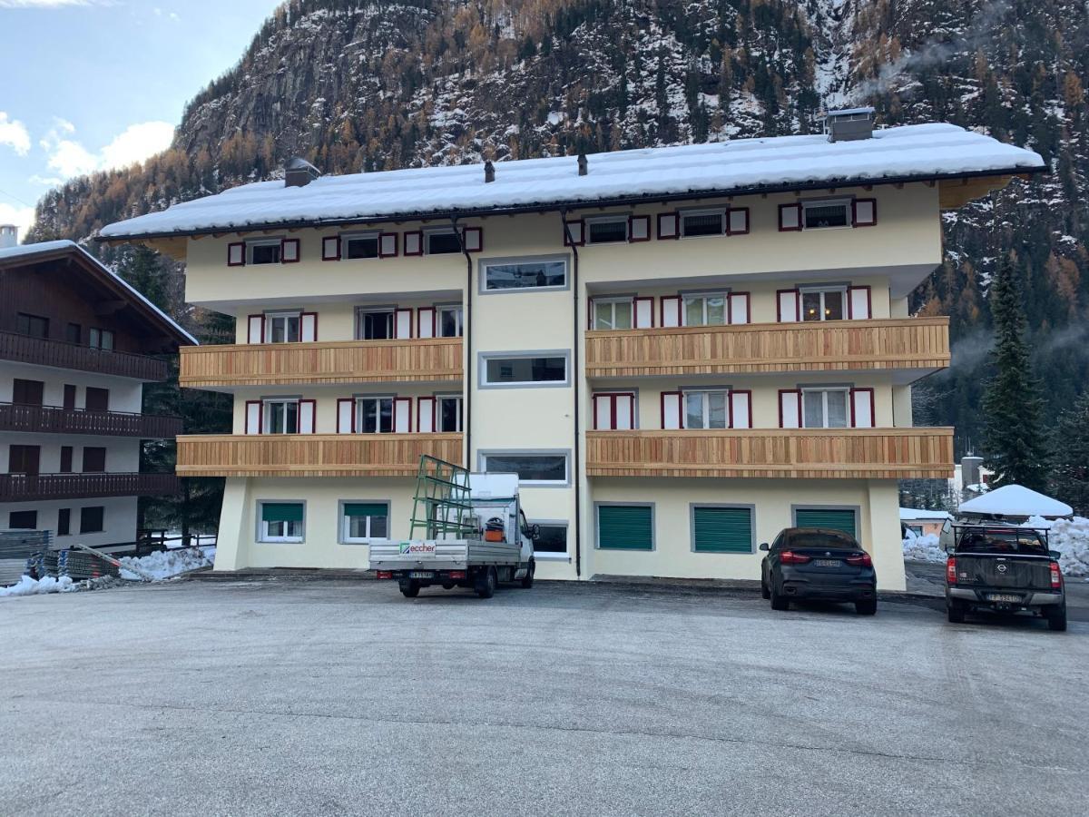 Appartamenti Col Rodella By Ama Val Di Fassa Campitello di Fassa Luaran gambar